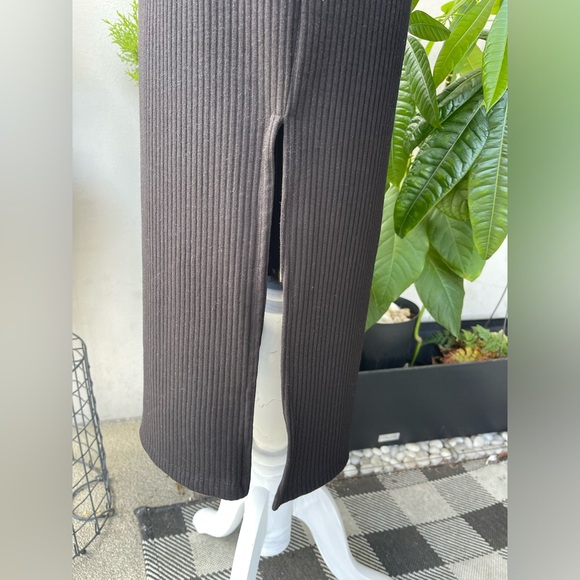 ☘️ H&M Midi Polo Shirt Ribbed Knit Dress with Short sleeves and Side Slit i… - Picture 11 of 15